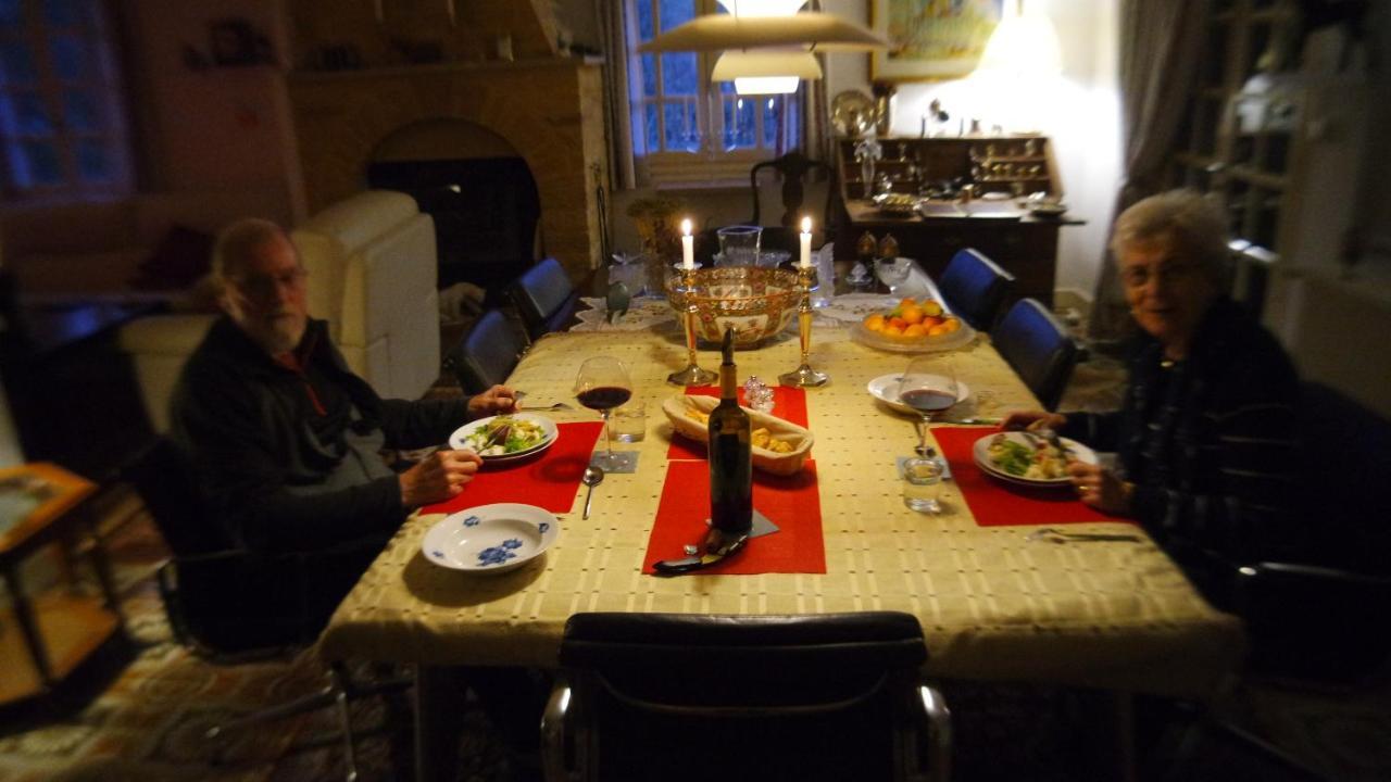 Le Balcon Des Jasses Bed & Breakfast Espere Exterior photo