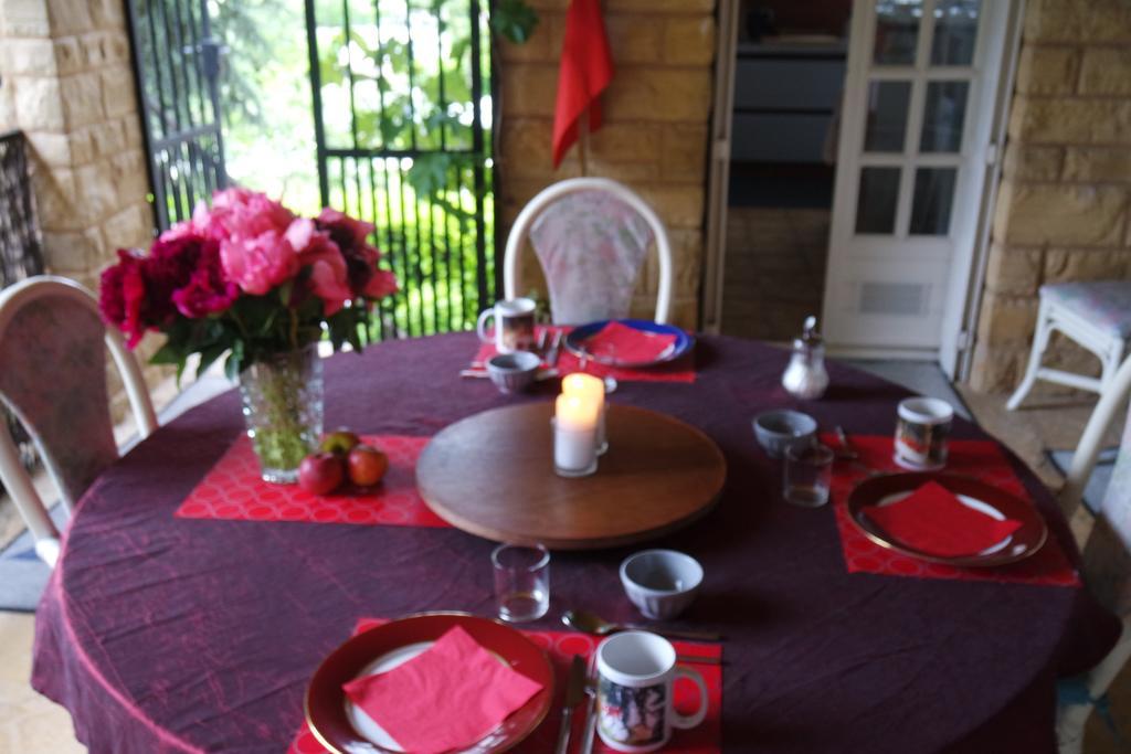 Le Balcon Des Jasses Bed & Breakfast Espere Exterior photo